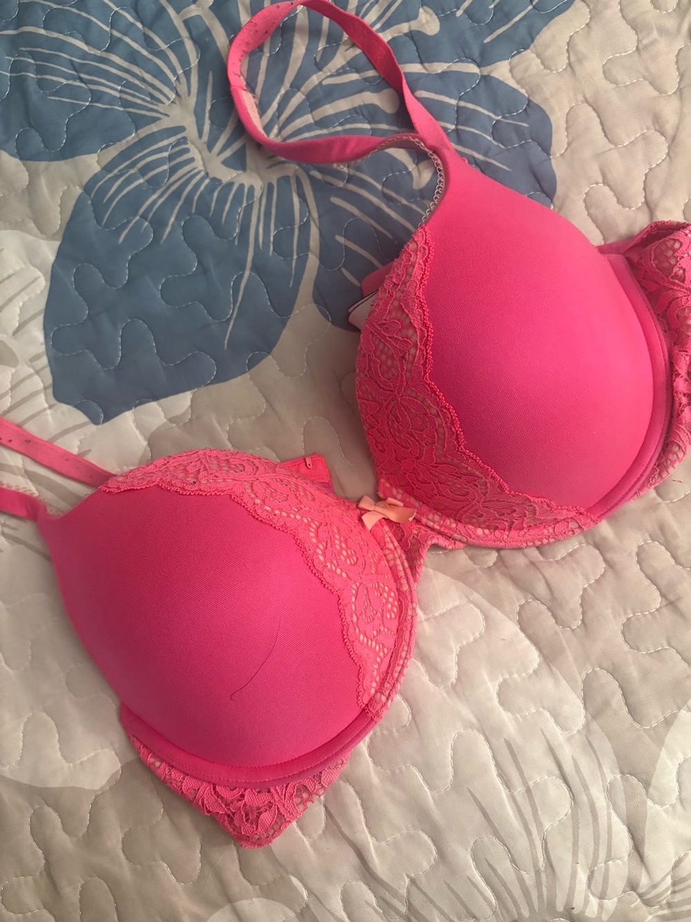 Victoria's Secret Hot Pink Lace Push-Up Bra